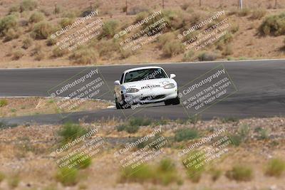 media/Jun-01-2025-CalClub SCCA (Sun) [[eae223c5dd]]/Group 5/Qualifying/